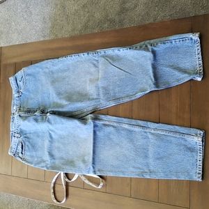 Levi's 550 relaxed fit tapered leg vintage jean